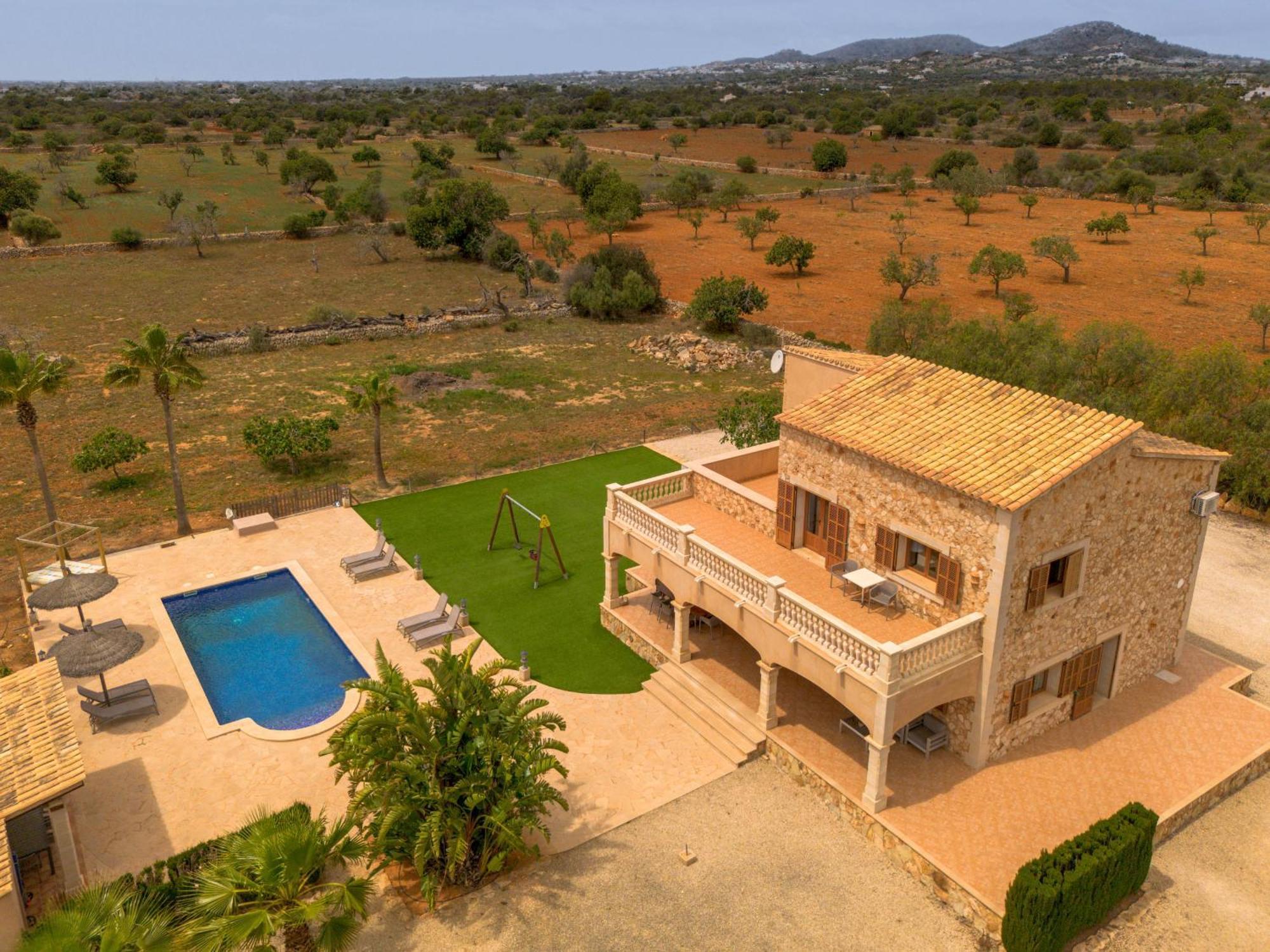 Villa Es Contes By Slow